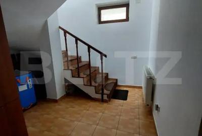 Casă cu 4 camere cu Teren 550 Mp în Central - 13