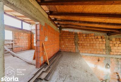 Casă cu 4 camere cu Canalizare în Vladimirescu - 8
