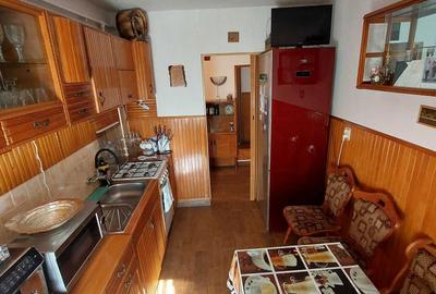 Apartament cu 2 camere decomandat în Central - 4