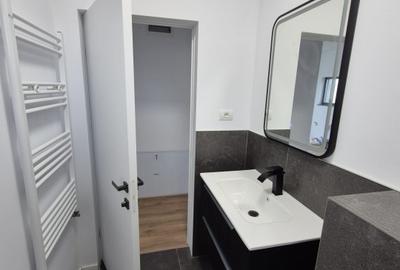 Duplex cu 4 camere cu Canalizare în Palazu Mare - 9