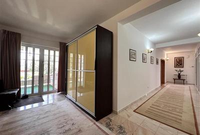 Casă individuală cu 10 camere cu Teren 2418 Mp în Central - 8
