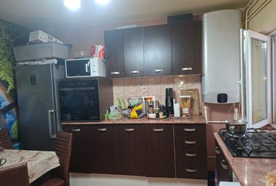 Apartament cu 2 camere semidecomandat în Teiul Doamnei - 10