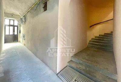 Apartament cu 3 camere semidecomandat în Central - 4