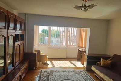 Apartament cu 2 camere decomandat în Ghiroda - 3