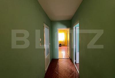 Casa de vanzare, cu 2 camere, zona cu vad comercial. - 8