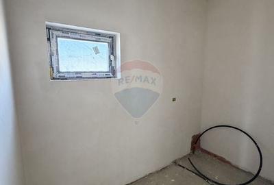 Casă cu 4 camere cu Teren 470 Mp în Câmpineanca - 8