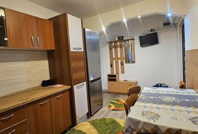 Apartament cu 2 camere decomandat în Exterior Vest - 4