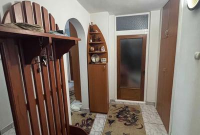 Apartament cu 3 camere decomandat în Central - 8