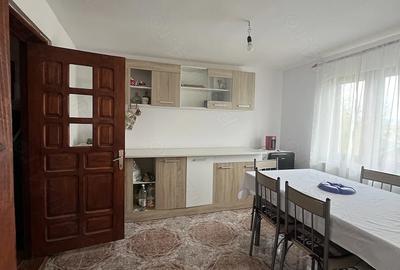 Casă cu 6 camere cu Teren 2000 Mp în Central - 5