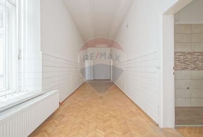 Spațiu de închiriat, central, Sânpetru! - 12