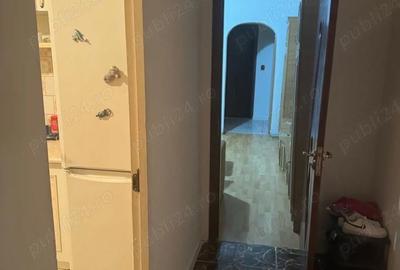 Apartament cu 2 camere decomandat în Broșteni - 3