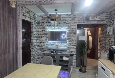 Apartament cu 3 camere decomandat în Central - 4