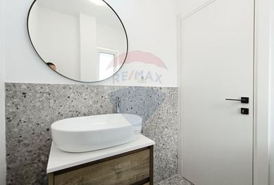 Casă cu 5 camere cu Canalizare în Pipera - 10