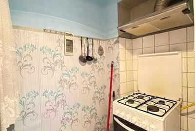 Apartament cu 4 camere decomandat în Central - 2
