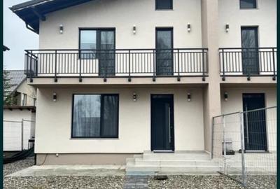 Duplex cu 3 camere cu Canalizare în Stupini - 2