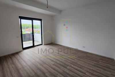 Apartament cu 3 camere decomandat în Giroc - 2