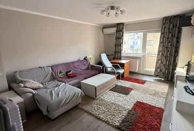 Apartament cu 2 camere decomandat în Carpați 2