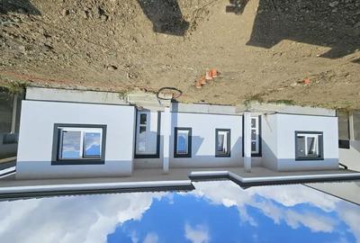 Casă cu 3 camere în Moșnița Nouă - 2