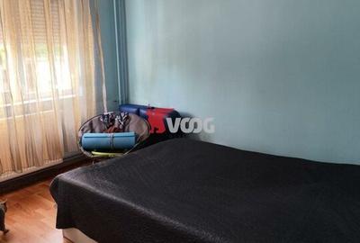 Casă individuală cu 9 camere cu Canalizare în Telegrafului - 3