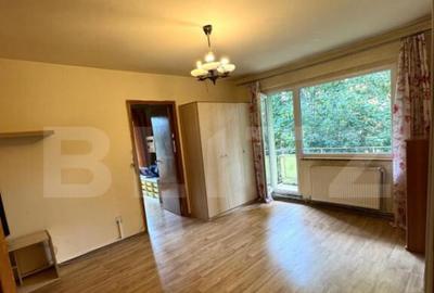 Apartament de vanzare, 3 camere, 65 mp, etaj intermediar, zo - 2