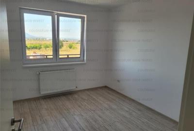 Apartament cu 3 camere, decomandat - zona Tractorul Apartament cu 3 camere, decomandat - zona Tractorul - 3