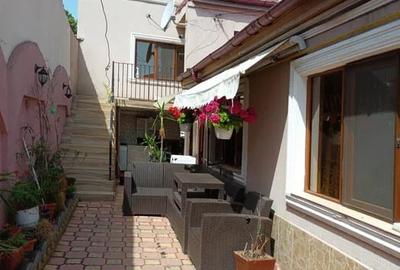 Vila 6 camere zona centrala Vila 6 camere zona centrala - 3