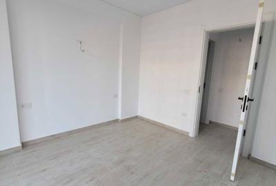Apartament cu 2 camere semidecomandat în Nord