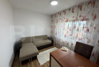 Apartament cu 3 camere decomandat în Central - 1