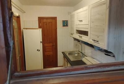 Garsonieră decomandată în Brăilei - 4