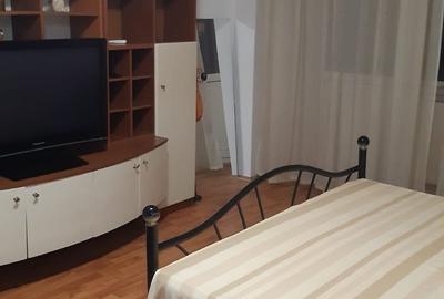 Garsonieră decomandată, mobilată în Vitan - 2