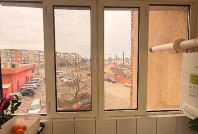 Vând apartament cu 3 camere - 4