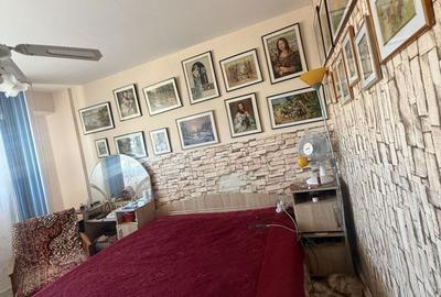 Apartament cu 2 camere decomandat în Far - 10