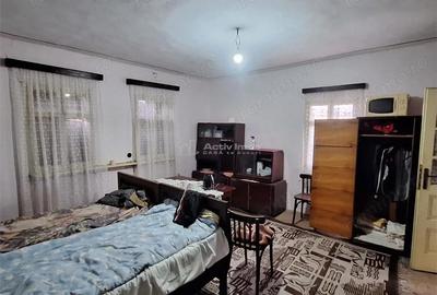 Casă cu Teren 4636 Mp în Central - 17