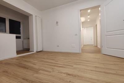 Apartament cu 2 camere decomandat în Centrul Civic