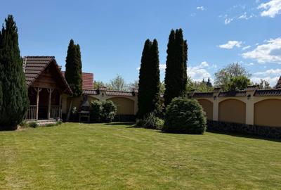 Casă cu 4 camere în Central - 4
