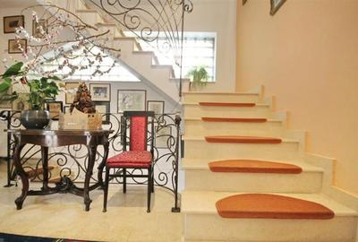 Proprietate cu Stil, pe 120 mp,  Centrul Istoric, Brasov - 1