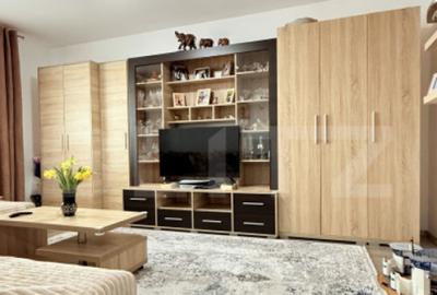 Apartament cu 3 camere decomandat în 22 Decembrie 1989 - 1