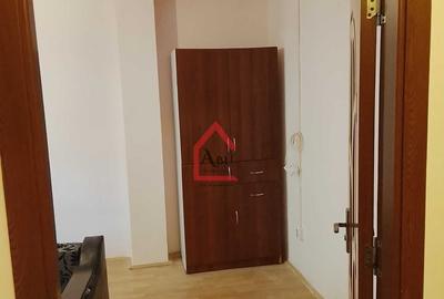 Apartament cu o cameră,  Decomandat - 1