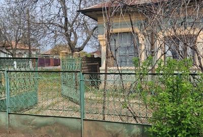 Casă cu 4 camere în Lipovu - 7