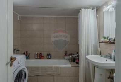 Casă cu 8 camere cu Teren 1346 Mp în Bran - 38