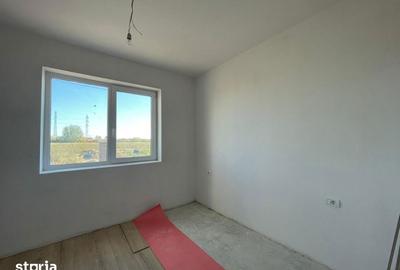 Apartament cu 3 camere decomandat în Moșnița Nouă - 6