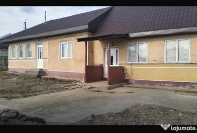 Casă cu 7 camere în Borcea - 5