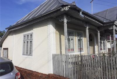 Casă cu 3 camere cu Teren 2268 Mp în Slobozia (Urechești) - 3