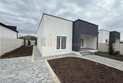 Casă individuală cu 3 camere cu Canalizare în Gura Câlnăului - 1