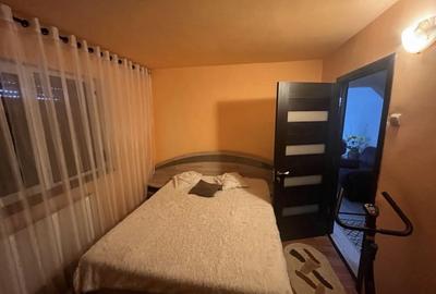 Apartament cu 3 camere decomandat în Berca - 2