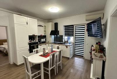 Apartament cu 3 camere decomandat în Săsar - 9