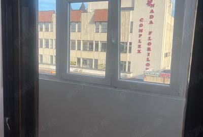 Apartament cu 4 camere semidecomandat în Fălticeni - 3