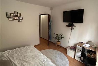 Apartament cu 3 camere semidecomandat în Gării - 12