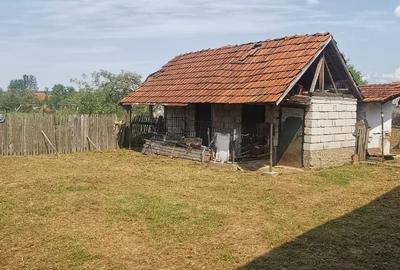 Casă cu 4 camere în Poienii de Jos - 6