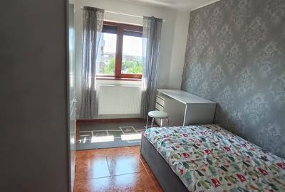 Apartament cu 3 camere decomandat în Central - 3